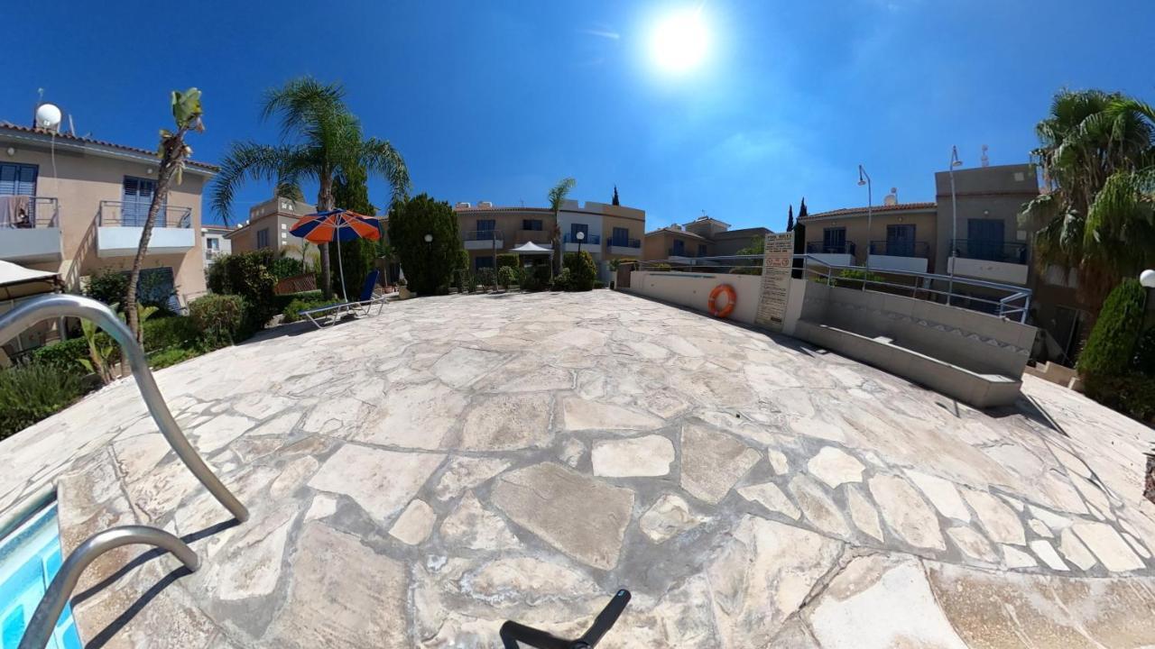 Maya Paphos Exterior foto